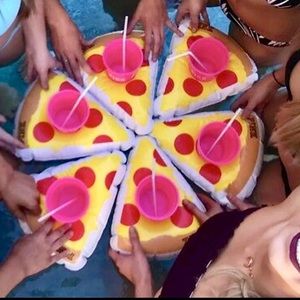 VS PINK Pink Cups with Pizza Floats